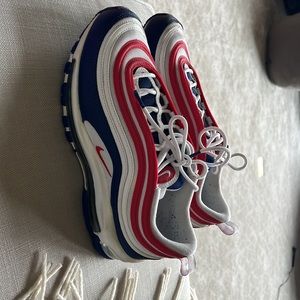 Nike Air Max USA Men’s 9.5 red white blue CW5584-100; pre-owned